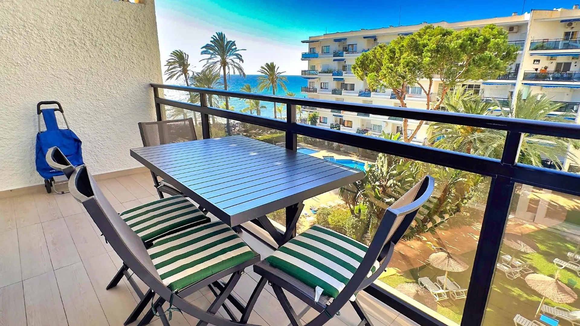 Skol 206 Marbella Lägenhet