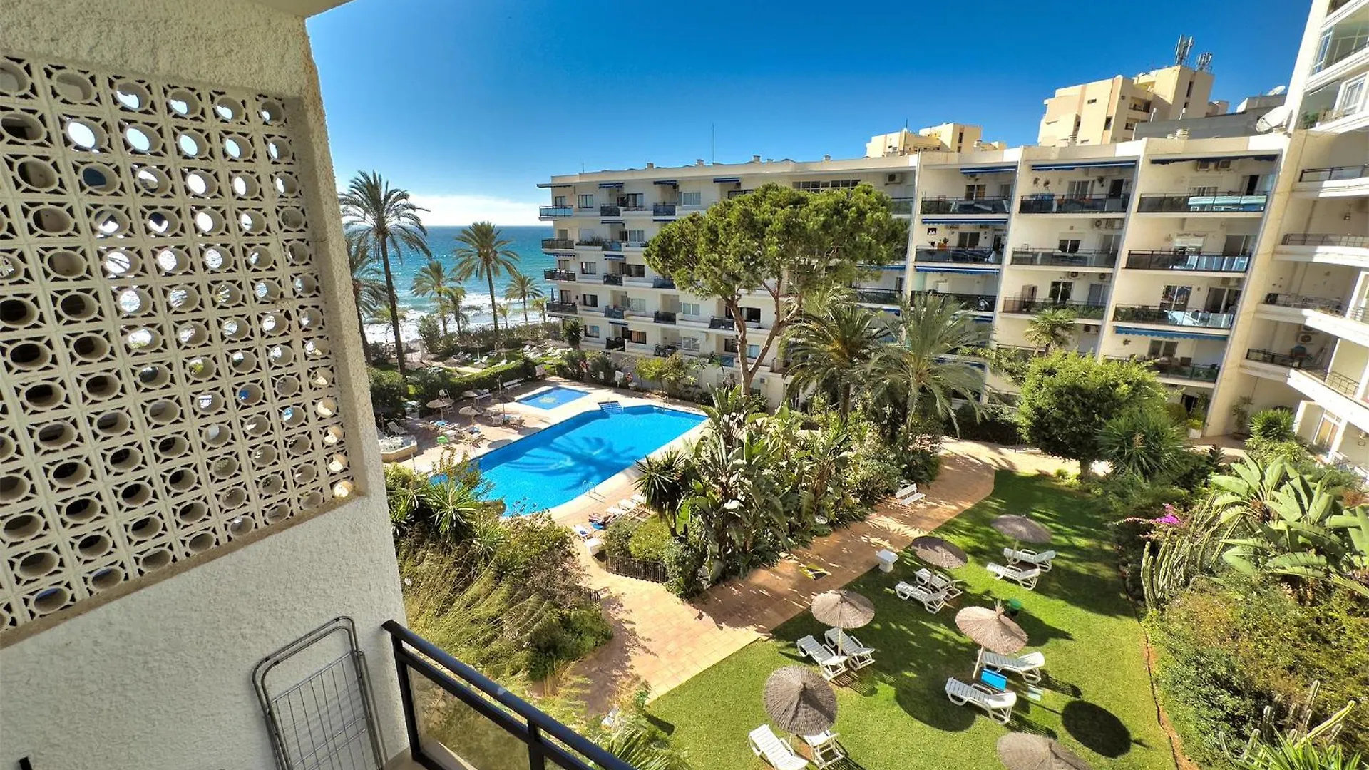 Skol 206 Marbella 아파트